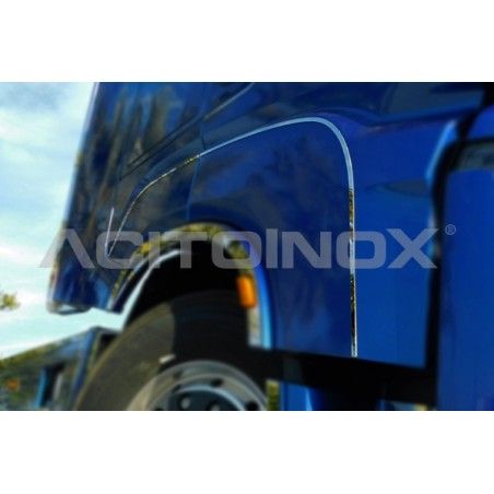 Habillage bas de portière pour IVECO S-WAY ACITOINOX