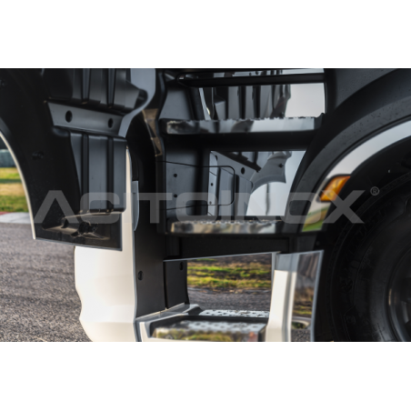 Bas de marche pied pour IVECO S-WAY ACITOINOX