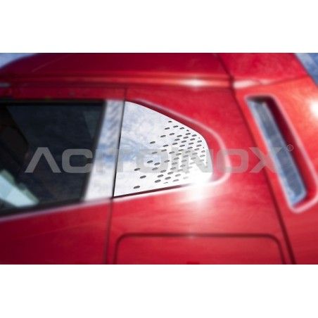 Habillage montant de porte pour IVECO S-WAY ACITOINOX