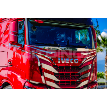 Habillage inox supérieur de calandre pour IVECO S-WAY ACITOINOX