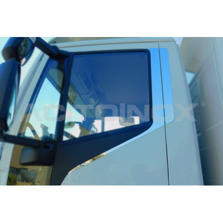 Habillage inox montant de porte pour IVECO NEW EUROCARGO ACITOINOX