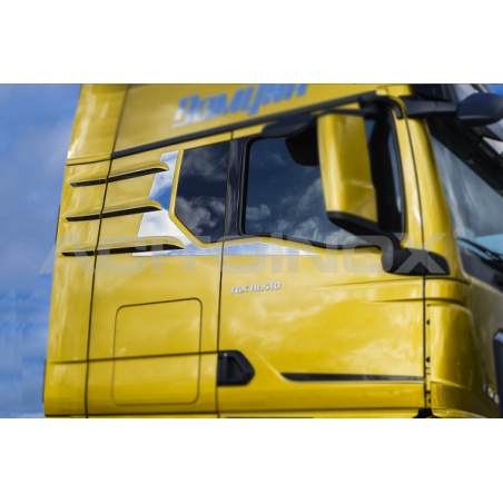 Habillage inox montant de porte MAN TGX Euro 6 2020 ACITOINOX