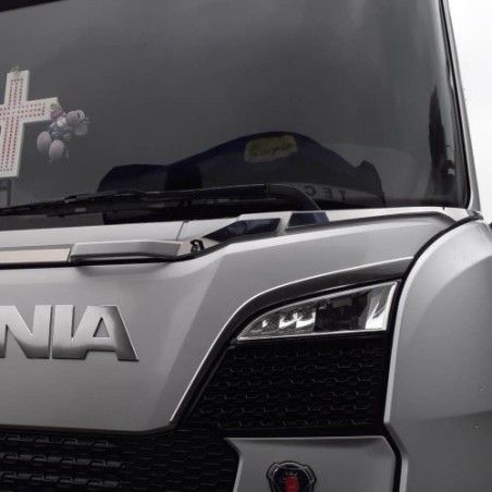 Habillage inox de bas de pare-brise pour SCANIA NG S