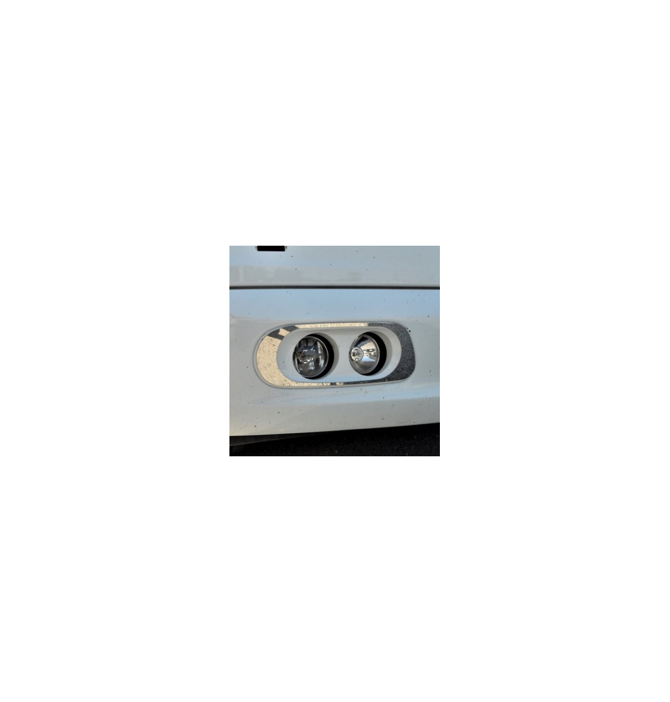 Habillage feux antibrouillard avant pour DAF XF 105