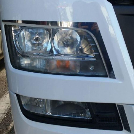 Habillage phare pour MAN TGX