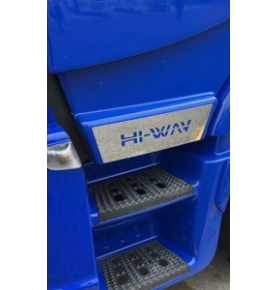 Habillage sous porte (marquage Hi-way) pour IVECO STRALIS HIWAY