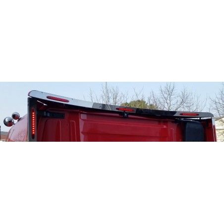 Habillage inox haut du déflecteur pour MERCEDES ACTROS MP4