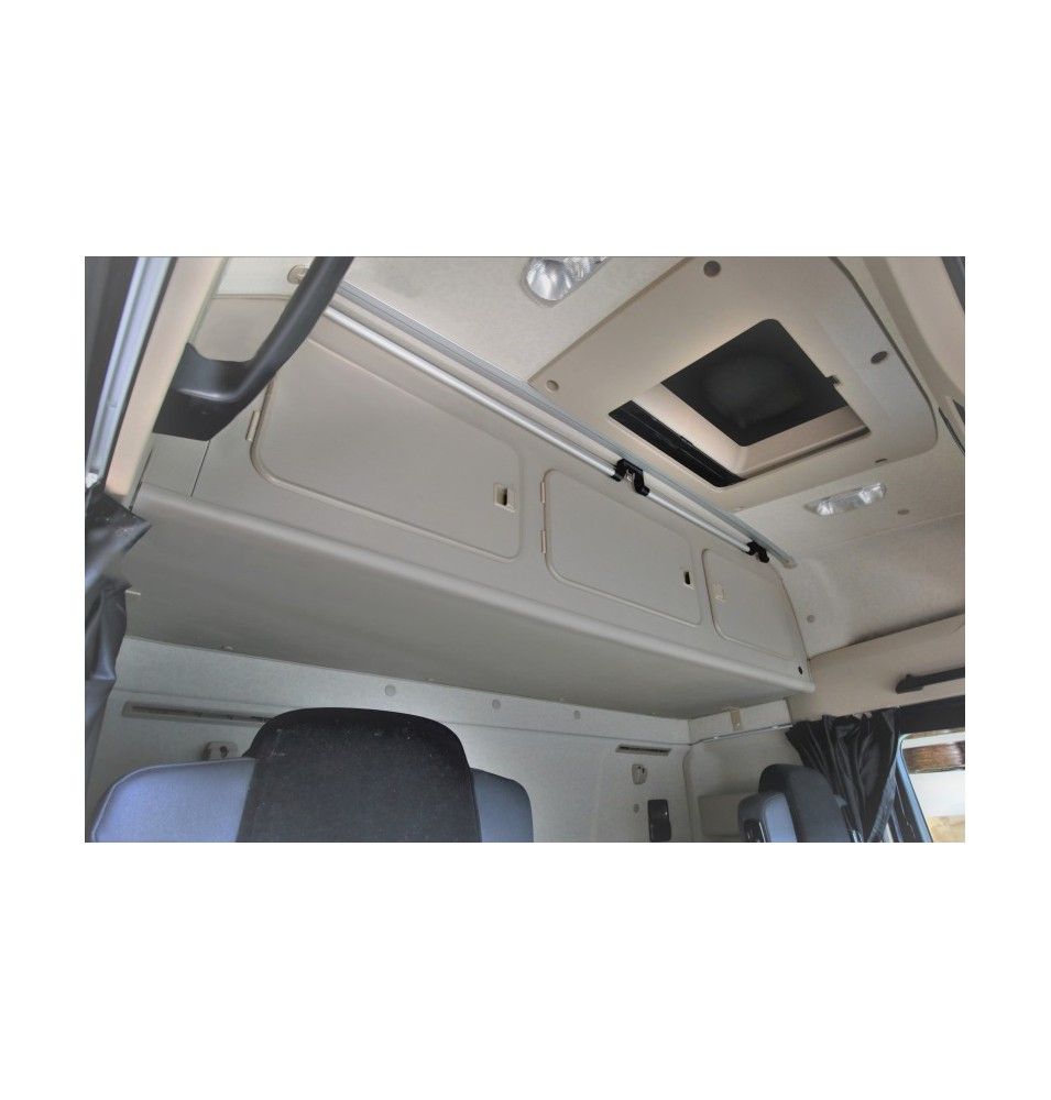 Placard 3 portes pour MERCEDES ACTROS MP4 (Stream Space 2.3)