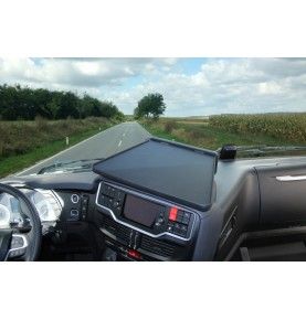 Tablette centrale relevable pour IVECO STRALIS HIWAY