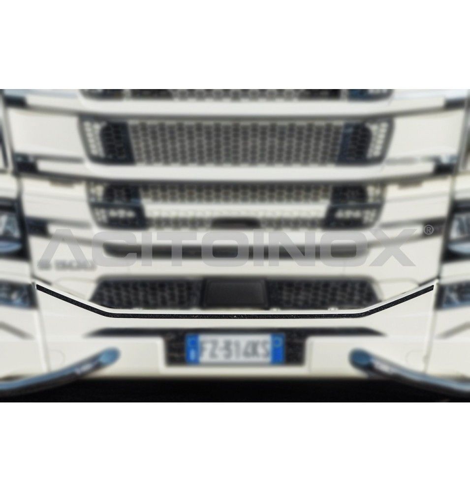 Habillage inox haut de pare chocs pour SCANIA NGR/S ACITOINOX