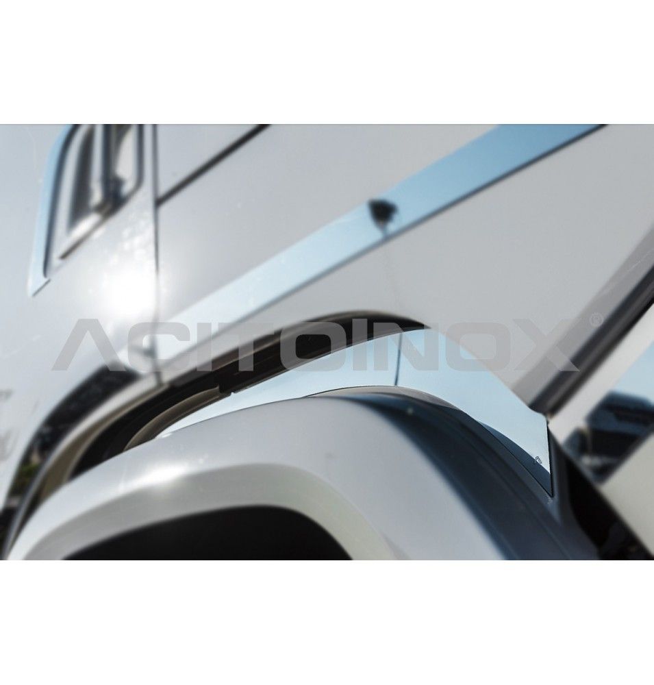 Habillage inox latéral portière pour SCANIA NGR/S ACITOINOX