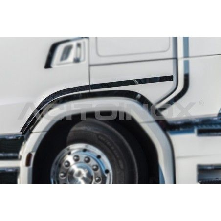 Habillage inox latéral portière pour SCANIA NGR/S ACITOINOX