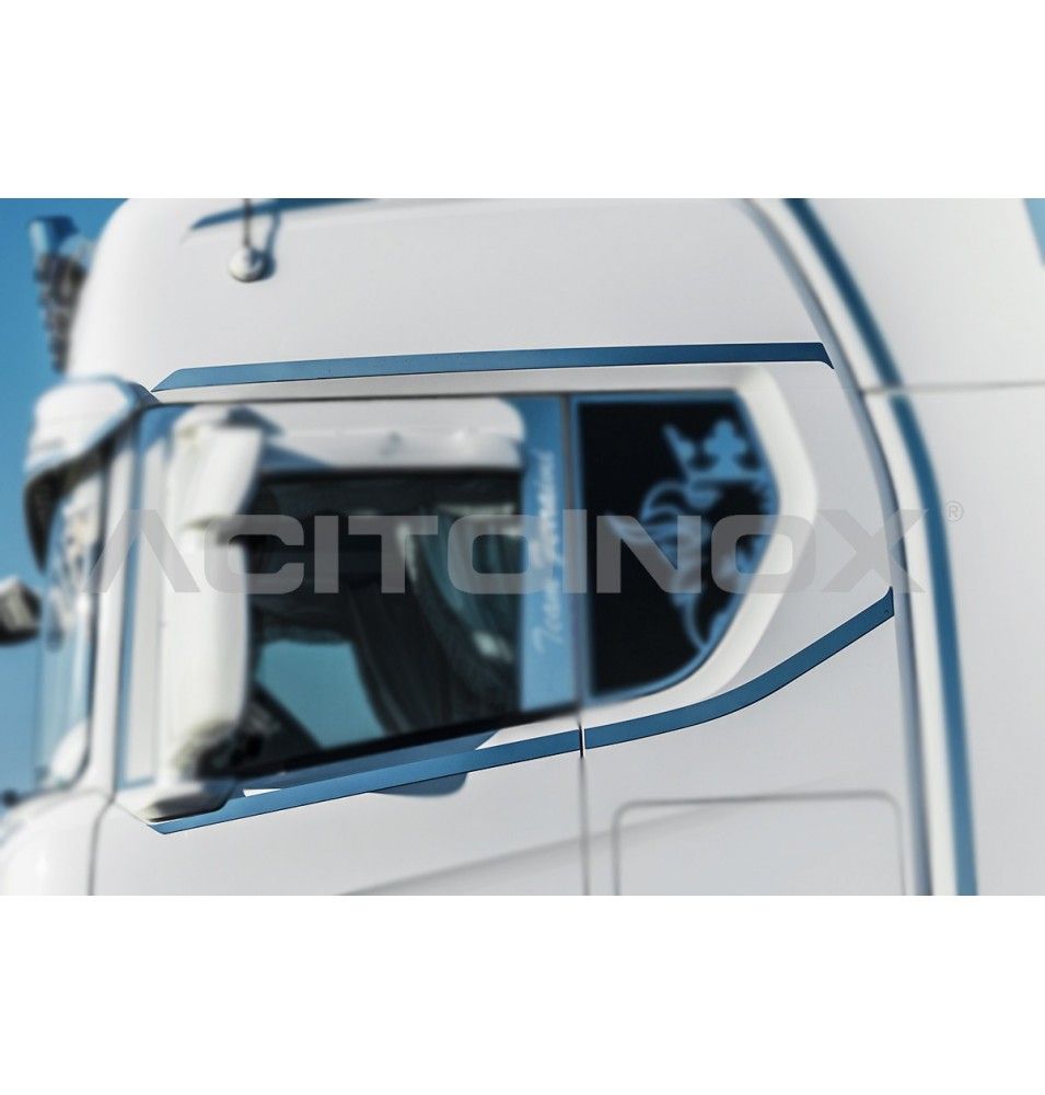 Contour inox fenêtre pour SCANIA NGR/S ACITOINOX