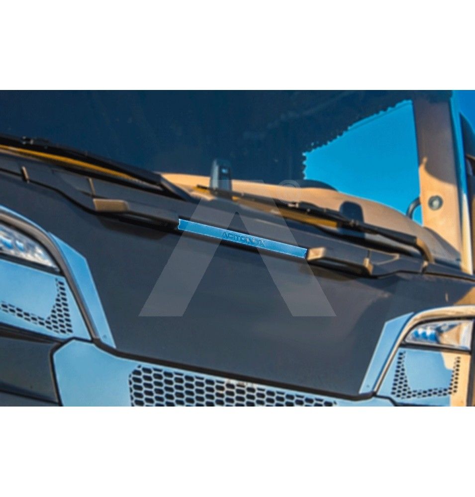 Habillage inox sous pare brise ACITOINOX pour SCANIA NEW S