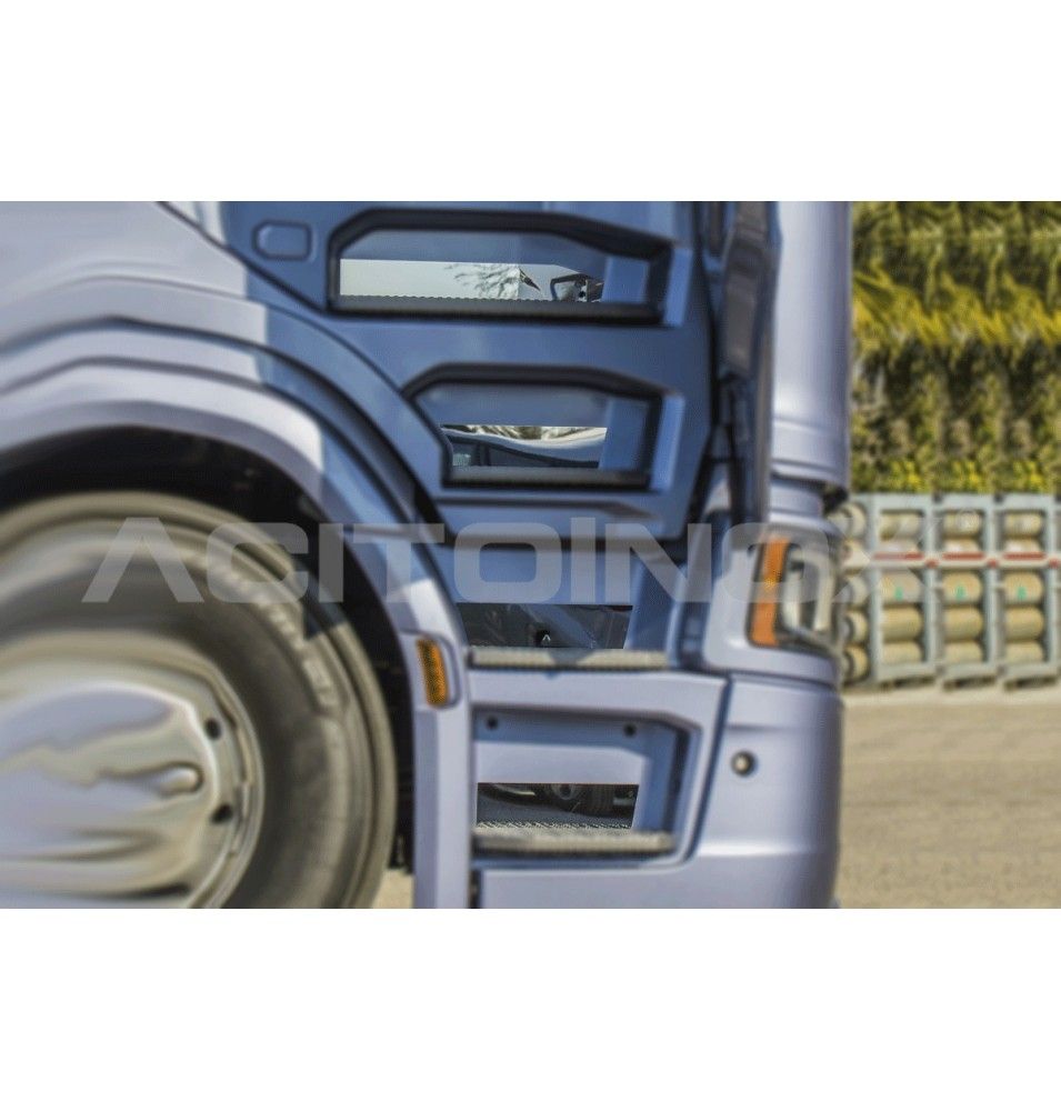 Habillage inox marches ACITOINOX pour SCANIA NG S