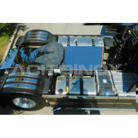 Habillage inox plateforme centrale VOLVO FH4 ACITOINOX