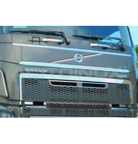 Contour inox entrée d'air supérieure ACITOINOX VOLVO FH4