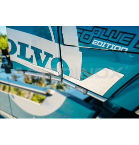 Habillage inox bas de portière ACITOINOX VOLVO FH4