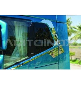 Habillage inox porte VOLVO FH4 ACITOINOX