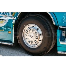 Habillage inox garde boue avant VOLVO FH4 ACITOINOX